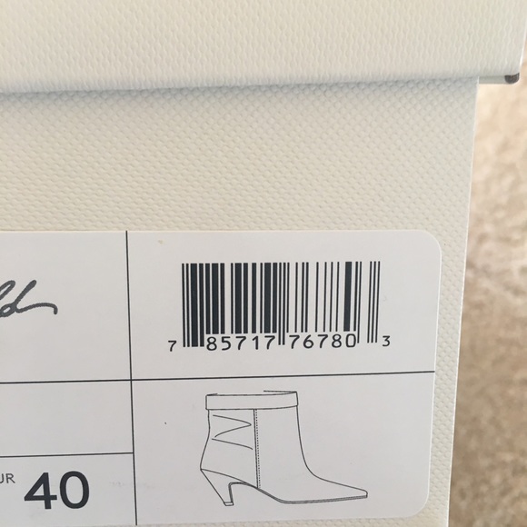 🆕42 Gold boots - Picture 14 of 16